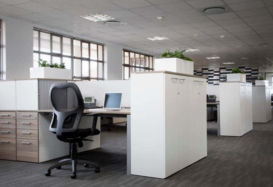 Pyramid-Office-Rebosis-06-Rikki-Hibbert