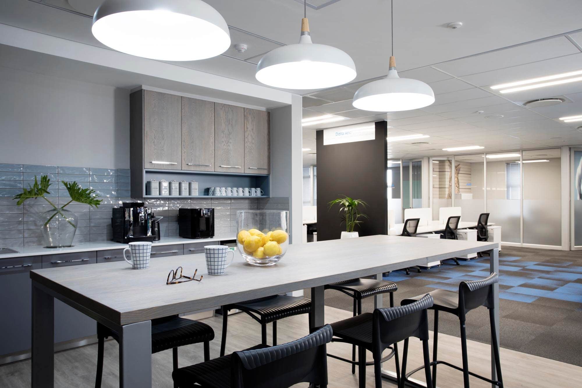 Rain-009-Pyramid-Office-Rikki-Hibbert