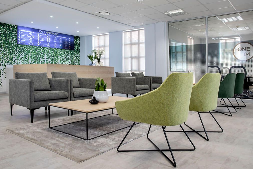 Pyramid-Office-Dimension-Data-01-Rikki-Hibbert